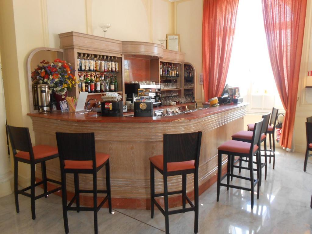Hotel El Paradiso Menton Exterior photo